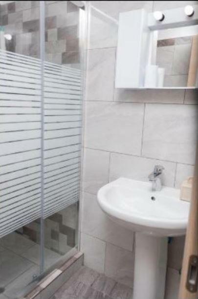 Cristi Apartments Skala Rachoni  المظهر الخارجي الصورة